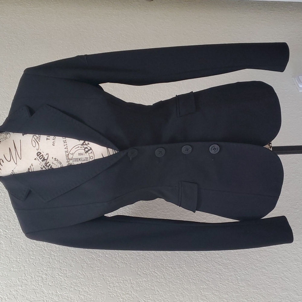 EUC Black Equiline X-Cool Show Coat Jacket IT-40 Slim